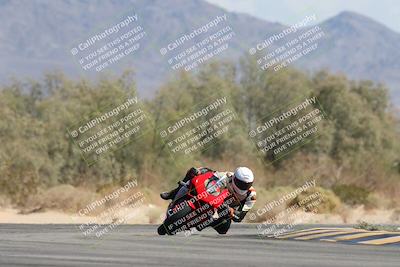 media/Oct-13-2025-Moto Forza (Mon) [[a66d839500]]/2-A Group/Session 4 Turn 7/